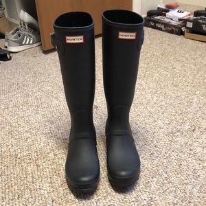 Black Hunter Rainboots